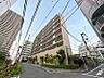 外観：【外観】時を経ても色褪せないフォルムと、美しく維持された品格が住まう人の誇りとなる。