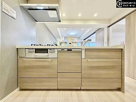 【キッチン】スムーズに無駄なく作業でき、お手入れも簡単な毎日を楽しくするキッチンです。