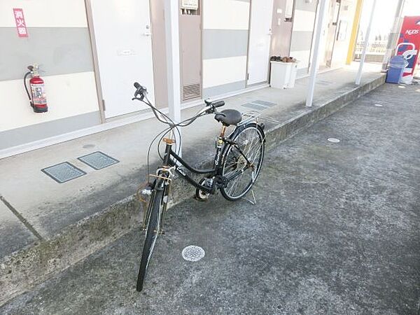 画像15:皆さんここに自転車置いてました。