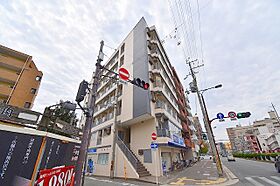 有馬パレス西中島  ｜ 大阪府大阪市淀川区木川東１丁目11番19号（賃貸マンション1R・2階・25.54㎡） その1