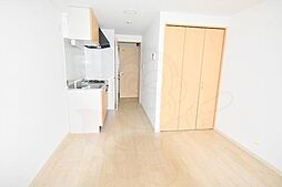 Gramercy Juso-higashi 1st 6階1DKのリビング/ダイニング