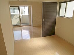 クリスタルグランツ新大阪 10階1DKのリビング/ダイニング