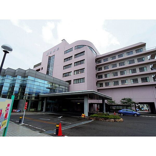 画像19:病院「栗山会飯田病院まで1695ｍ」