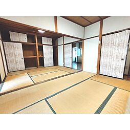 居間