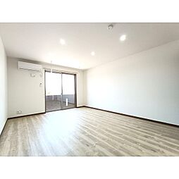 ラフィネ新井 1階1Kのリビング/ダイニング