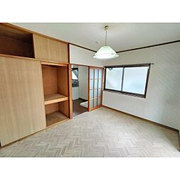 居間