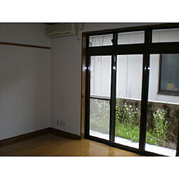居間