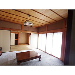 居間