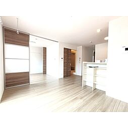 ヴェルデ蓮華 2階3LDKのリビング/ダイニング