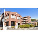高校・高専「私立飯田女子高校まで1864ｍ」