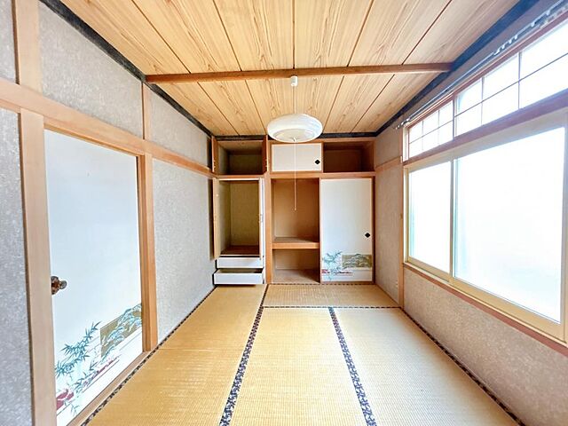 室内 北見市相内町106-50