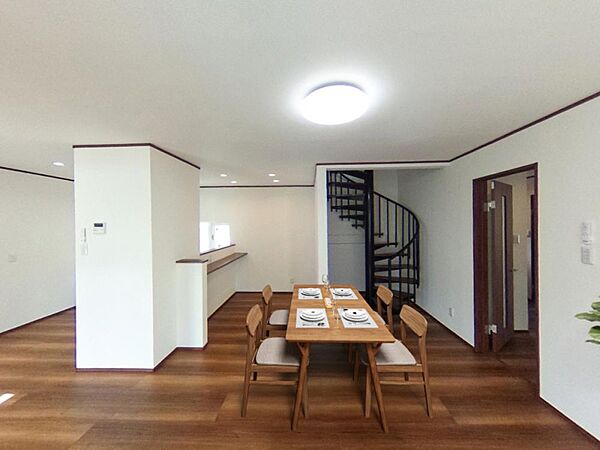 リビング/ダイニング