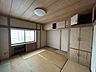 和室：【リフォーム中】1階北西側和室約7.5帖洋室に変更予定です。