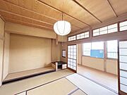 【現況】2階8畳和室です。