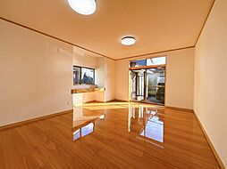 上北郡六戸町小松ケ丘4丁目　戸建て 4LDKのリビング/ダイニング