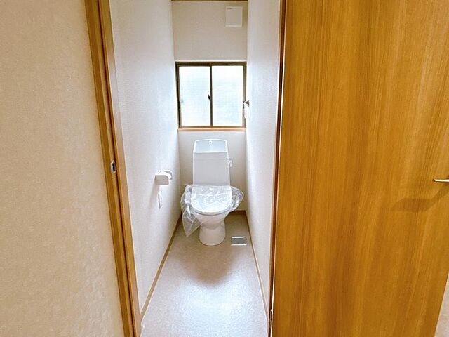 トイレ 上北郡六戸町小松ケ丘4丁目77-862