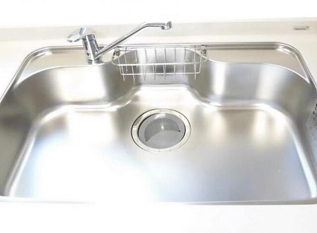 キッチン 三沢市栄町3丁目140-763