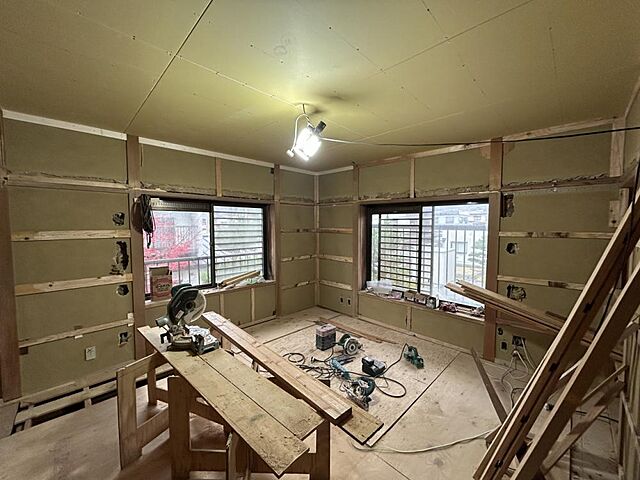 室内 青森市月見野1丁目3-9