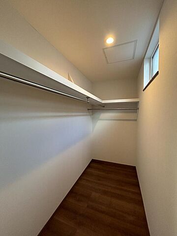 収納 五所川原市みどり町7丁目83-1