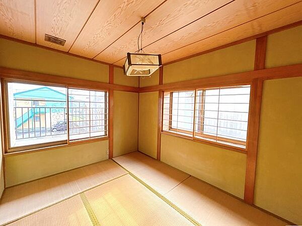 洋室を拡大表示