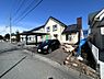 外観：【リフォーム中】外観写真です。太陽光パネルは撤去する予定です。