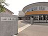 周辺：一関市立山目小学校 徒歩14分。 1090m