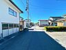 その他：【現地写真】前面道路幅員は約5.5ｍです。