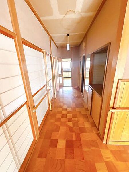 室内
