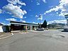 周辺：ファミリーマート桑山団地前店 コンビニまで700ｍ（徒歩9分）
