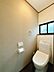 トイレ：【リフォーム中】2階トイレは温水洗浄機能付きに新品交換します。キズや汚れが付きにくい加工が施してあるのでお手入れが簡単です。直接肌に触れるトイレは新品が嬉しいですよね。
