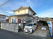 【現況販売/外観】駐車場は並列2台駐車可能です。