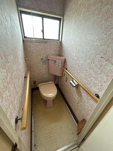 トイレを拡大表示
