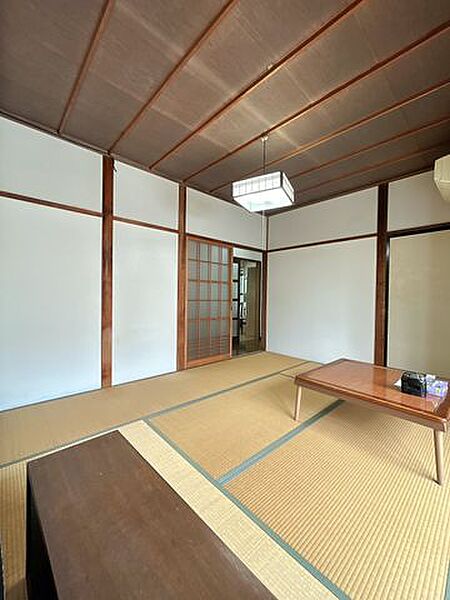 寝室