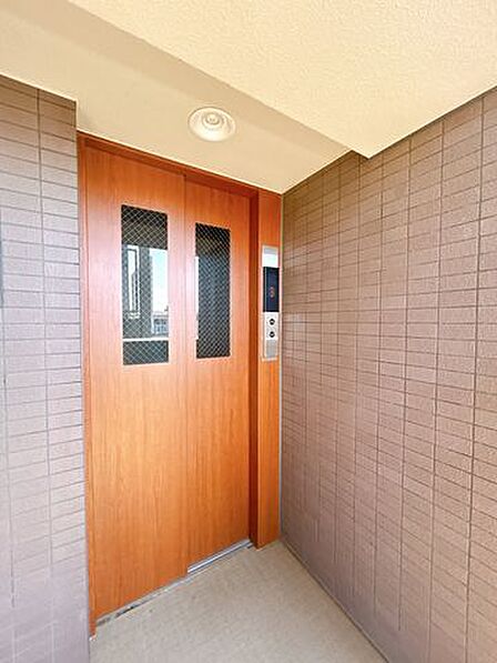 エレベーター