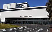 自治医科大学付属病院まで約580ｍです。