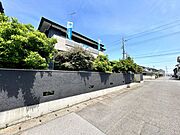 【リフォーム中5/17撮影】外観別アングルの写真です。外壁塗装工事を行います。