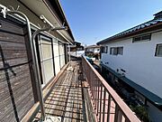 【リフォーム予定】バルコニーは床板を交換いたします。
