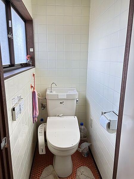 トイレを拡大表示