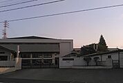 古河市立三和中学校まで2.5km 2535m