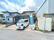 【リフォーム中5/24更新】外観別アングル写真です。カーポート撤去して外壁塗装、屋根洗浄、敷地内整地予定です。