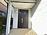 玄関：【リフォーム中　10/12更新】玄関。玄関の鍵の交換を行います。中古住宅だと鍵もそのままだと思われがちですが、交換してお引渡しとなりますので、安心して新生活を始められます。