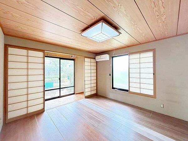 室内