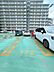 駐車場：【10月12日まで期間限定現況販売】駐車場写真です。月額900円となっております。お車をお持ちの方にも安心です。