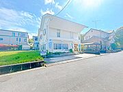 【リフォーム中6/1更新】外観です。建坪67坪の大きなおうちなので、佇まいもかっこいいですね。外壁屋根塗装、駐車場高圧洗浄ほか。
