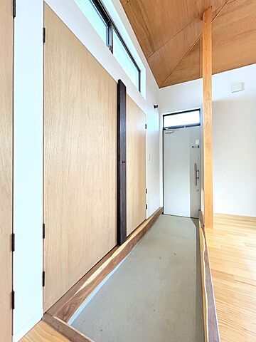 玄関 邑楽郡千代田町大字赤岩179-28