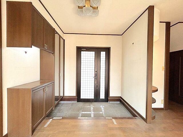 玄関 館林市大街道3丁目16-19
