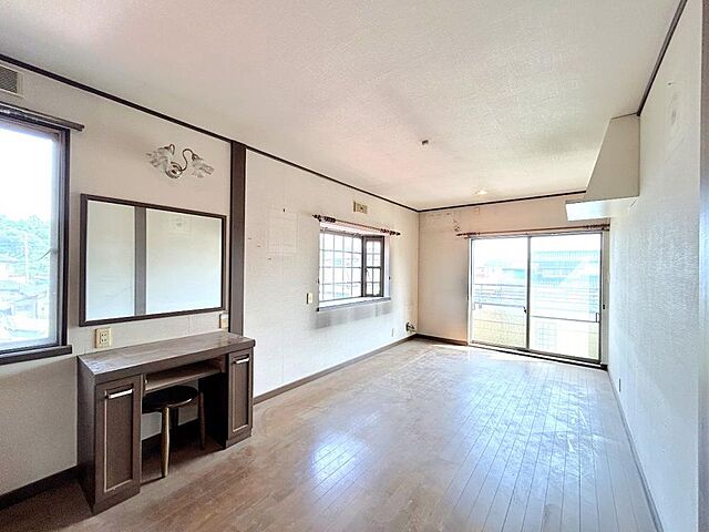 室内 館林市大街道3丁目16-19