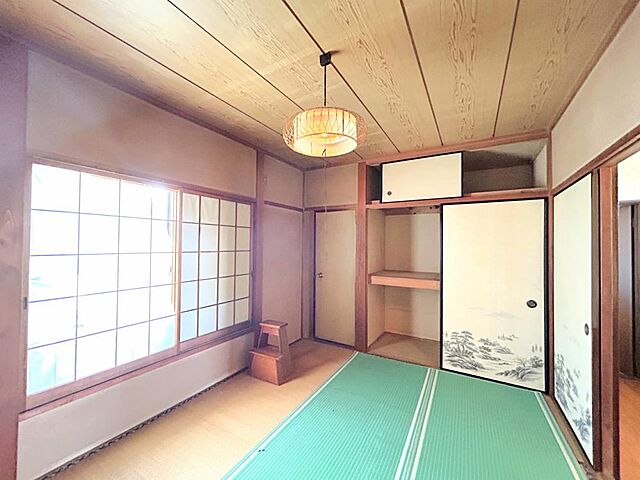 室内 館林市近藤町195-30