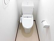 【同仕様写真】トイレは新品交換を行います。