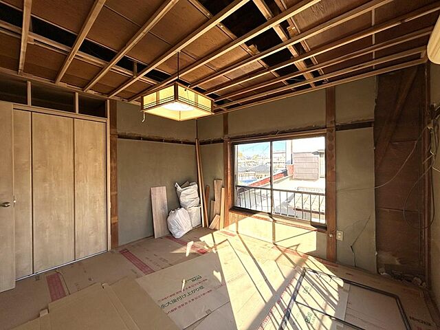 室内 伊勢崎市上諏訪町1460-23